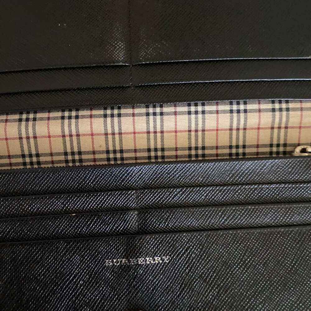 Burberry Pattern Long Black Wallet - image 6